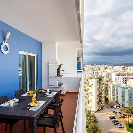 Daire Behappy Erika - Big Pool And Balcony With Bbq